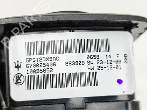 Right front window switch MASERATI LEVANTE SUV (M161) 3.0 D Q4 | BP31859421I26 