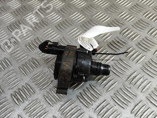 Used Auxiliary water pump Auxiliary water pump PEUGEOT 2008 II (UD_, US_, UY_, UJ_, UR_, UC_) e-2008 (UKZKXZ) (136 hp) 29231162 29231162