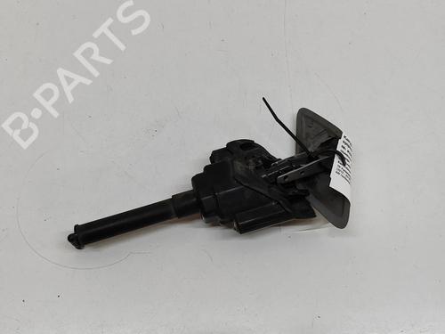 Headlight washer TOYOTA AURIS (_E18_) 1.3 Dual-VVTi (NRE180_, NRE180R) | BP29458767E17 