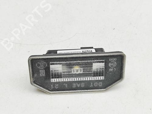 Éclairage de plaque d'immatriculation Éclairage de plaque d'immatriculation TESLA MODEL 3 (5YJ3) EV (283 hp) 33697715 33697715