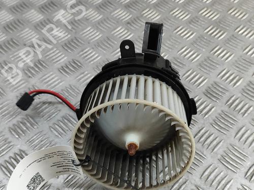 Used Heater blower motor AUDI Q5 (8RB) 2.0 TFSI quattro (220 hp) 28955793