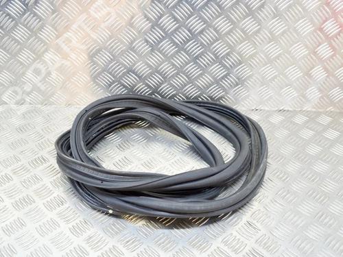 Used Rubber door seal MASERATI GHIBLI III (M157) 3.0 S Q4 (409 hp) 14622053