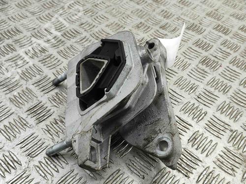 Engine mount PEUGEOT 2008 II (UD_, US_, UY_, UJ_, UR_, UC_) e-2008 (UKZKXZ) | BP27777756M89 