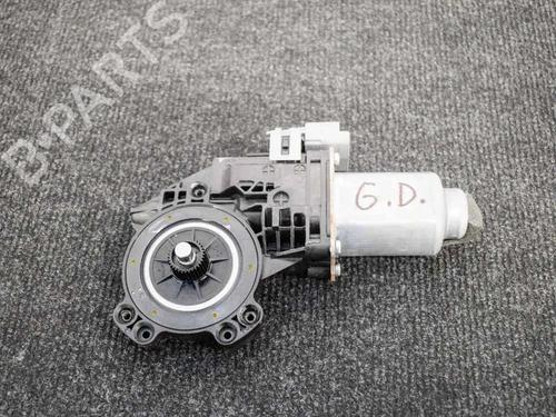 right-rear-window-motor-tesla-model-s-5yjs-2012-33396287 main image