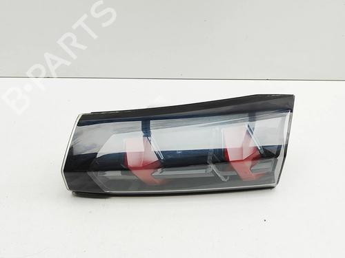Used Right tailgate light Right tailgate light PEUGEOT 2008 II (UD_, US_, UY_, UJ_, UR_, UC_) e-2008 (UKZKXZ) (136 hp) 33549765 33549765