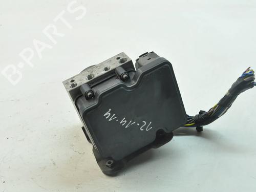ABS pump JAGUAR F-PACE (X761) 2.0 TD4 AWD | BP30212953M43