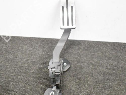 Pedal TESLA MODEL X (5YJX) P90D AWD (772 hp) 7797397