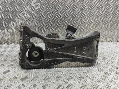 Used Gearbox mount Gearbox mount MASERATI LEVANTE SUV (M161) 3.0 D Q4 (250 hp) 26710643 26710643