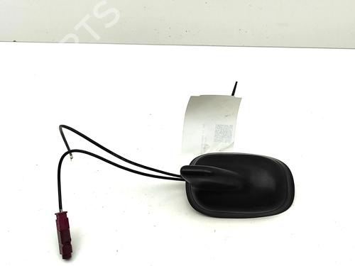 Antenne/Base Antenne/Base VW TOUAREG (7P5, 7P6) 3.0 V6 TDI (262 hp) 33400523 33400523