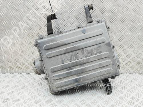 Used Air filter box Air filter box IVECO DAILY VI Platform/Chassis 35S18, 35C18, 40C18, 45C18, 50C18, 60C18, 65C18, 70C18 (179 hp) 33396015 33396015