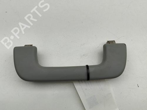 Used Interior roof handle AUDI Q2 (GAB, GAG) 35 TFSI (150 hp) 28675120