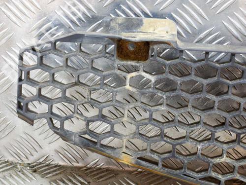 Grille KIA CARENS III MPV (UN) 2.0 CVVT | BP14630064C40 