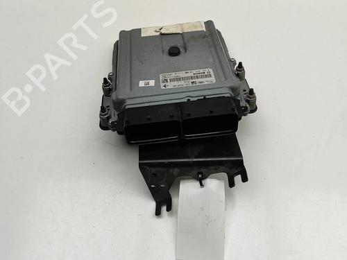 Used Engine control unit (ECU) Engine control unit (ECU) LAND ROVER RANGE ROVER SPORT II (L494) 4.4 SDV8 4x4 (340 hp) 29830121 29830121