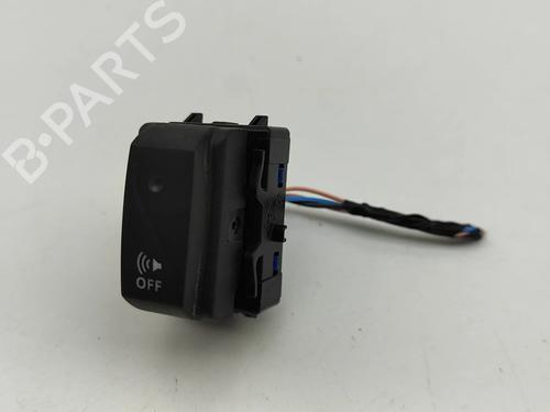 switch-renault-zoe-bfm_-2012-32754921 main image