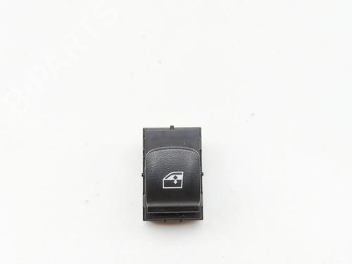 Mando elevalunas delantero izquierdo Mando elevalunas delantero izquierdo BMW 5 (G30, F90) 520 i (184 hp) 39958467 39958467