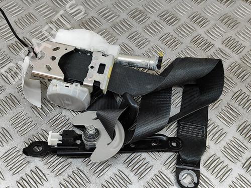 Front right seatbelt TOYOTA AURIS (_E18_) 1.6 (ZRE181_, ZRE185_, ZRE185R, ZRE181R) | BP23561580I25 