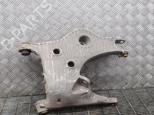 Used Right rear suspension arm LAND ROVER RANGE ROVER SPORT II (L494) 3.0 SDV6 4x4 (306 hp) 6863899