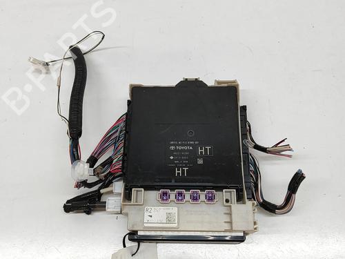 Used Electronic module Electronic module TOYOTA RAV 4 V (_A5_, _H5_) 2.5 Hybrid AWD (AXAH54, AXAL54) (222 hp) 33373589 33373589