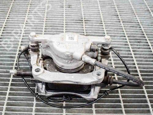 Etrier avant droit MERCEDES-BENZ GLA-CLASS (X156) GLA 180 (156.942) (122 hp) 14663382