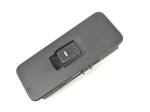 Used Left front window switch LAND ROVER RANGE ROVER SPORT I (L320) 2.7 D 4x4 (190 hp) 30217954