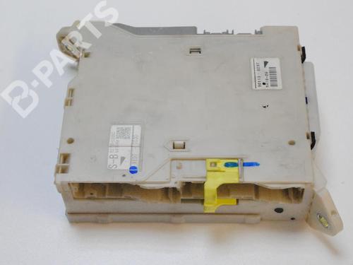 Fuse box LEXUS IS II (_E2_) 220d (ALE20) | BP9866113E1 