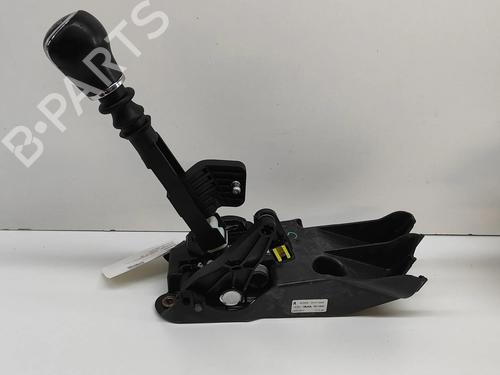 Used Gear lever NISSAN QASHQAI II (J11, J11_) 1.2 DIG-T (115 hp) 23247905