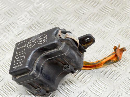 Used Fuse box LEXUS LS (_F2_) 400 (UCF20_, UCF20R) (276 hp) 28970628