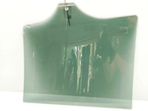 Used Rear right door window Rear right door window 36952472 36952472