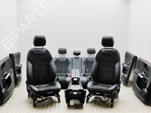 Used Seats set Seats set MERCEDES-BENZ GLA (H247) GLA 200 d (247.712) (150 hp) 33386566 33386566