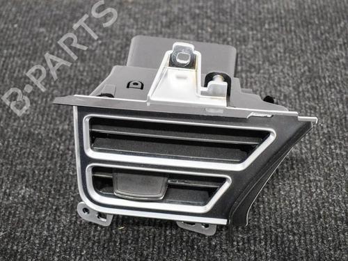 Used Air vent Air vent TESLA MODEL S (5YJS) 70D AWD (334 hp) 33164479 33164479