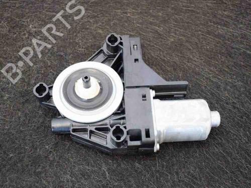 Used Left rear window motor VOLVO XC60 I SUV (156) D5 AWD (215 hp) 6740464