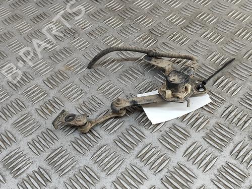 Used Electronic sensor TOYOTA HILUX VIII Pickup (_N1_) 2.8 TD 4WD (GUN126) (204 hp) 27798158