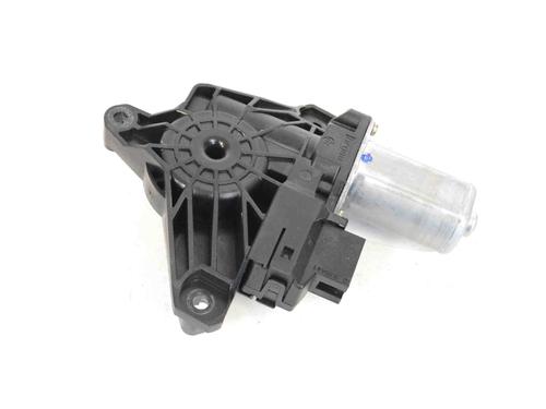 Used Right rear window motor MERCEDES-BENZ C-CLASS T-Model (S205) C 250 BlueTEC / d (205.208) (204 hp) 30208774