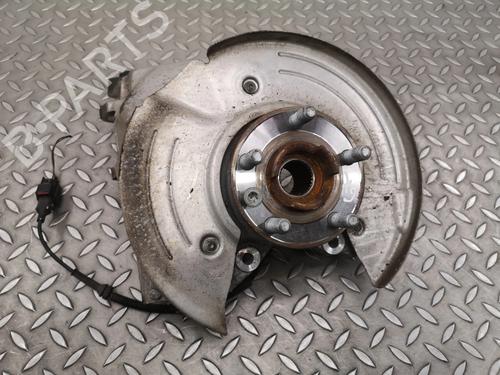 Fusee links achter JAGUAR E-PACE (X540) 2.0 P200 AWD (249 hp) 30253422