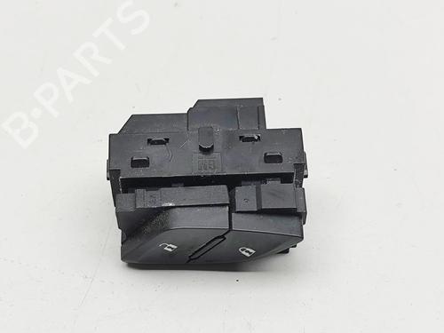 switch-cadillac-escalade-2014-33377820 main image