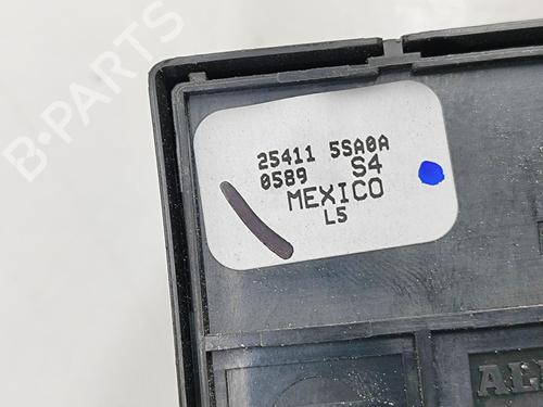 Right front window switch NISSAN LEAF (ZE1) Electric | BP28446562I26 