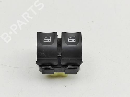 Used Right front window switch Right front window switch NISSAN NV400 Platform/Chassis (X62, X62B) dCi 145 (146 hp) 33376824 33376824