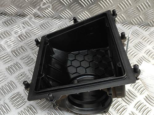 Air filter box JAGUAR XF II (X260) 2.0 D | BP27171036M87 - Image 4