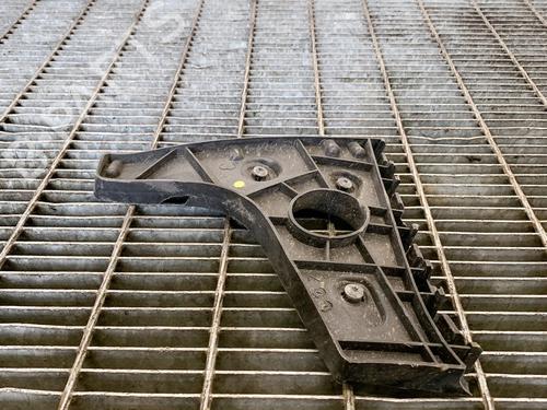 Used Rear bumper bracket Rear bumper bracket AUDI A7 Sportback (4GA, 4GF) 3.0 TDI quattro (204 hp) 34190361 34190361