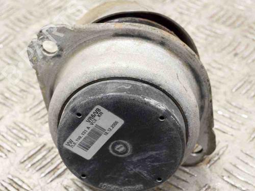 Apoio do motor AUDI Q7 (4LB) 4.2 quattro (314 hp) 9167797