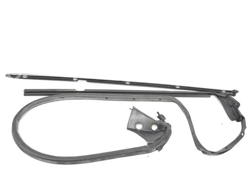 door-moulding-trim-mercedes-benz-cls-c219-2004-2005-2006-2007-2008-2009-2010-2011-30281956 main image