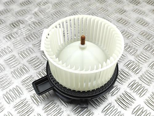Used Heater blower motor Heater blower motor BMW XM (G09) XM All-wheel Drive (653 hp) 33389138 33389138