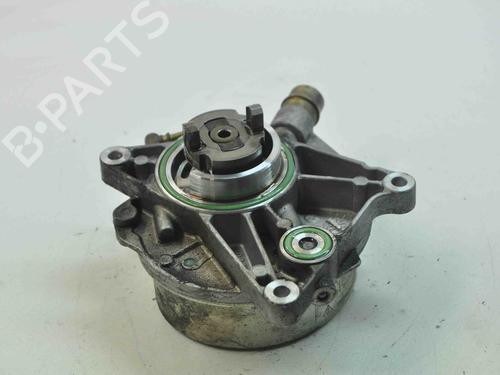 Used Vacuum pump PORSCHE CAYENNE (92A) 4.8 S (400 hp) 30207647