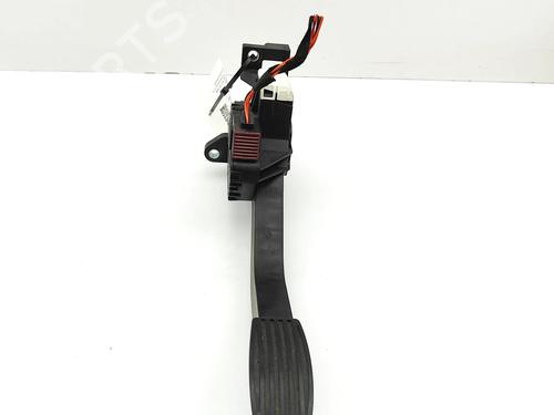 pedal-iveco-daily-vi-platformchassis-2014-36045397 main image