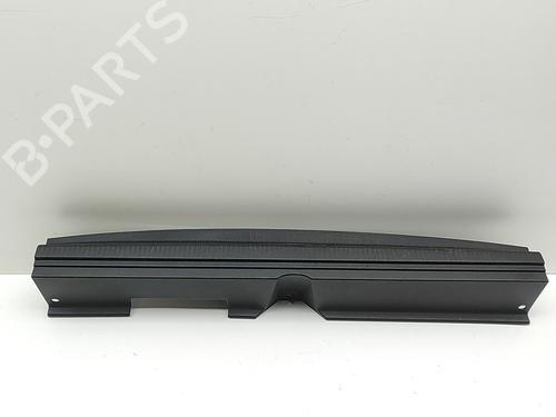 Tailgate trim PEUGEOT 3008 II SUV (MC_, MR_, MJ_, M4_) Hybrid 180 (M4DGLU) | BP30189847C151