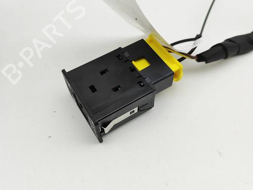 Switch AUDI Q3 (F3B) 35 TFSI | BP39575672I30 - Image 4