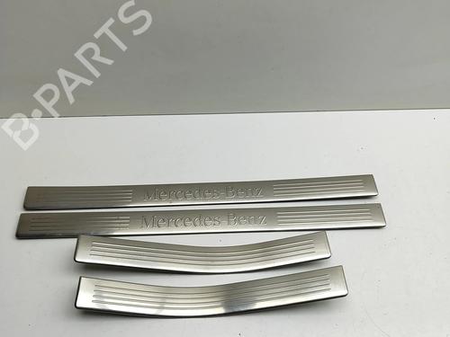 Højre sidekjole MERCEDES-BENZ E-CLASS (W212) E 220 CDI / BlueTEC (212.001, 212.002) (170 hp) 31528769