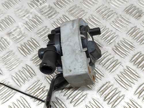 Used Auxiliary water pump AUDI Q4 SUV (F4B) 50 e-tron quattro (300 hp) 28028315
