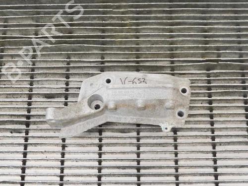 Used Engine mount Engine mount SEAT IBIZA III (6L1) 1.4 16V (86 hp) 14667760 14667760