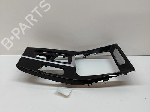 Middle console BMW X3 (G01, F97, G08) xDrive 30 d Mild-Hybrid | BP27766684I22